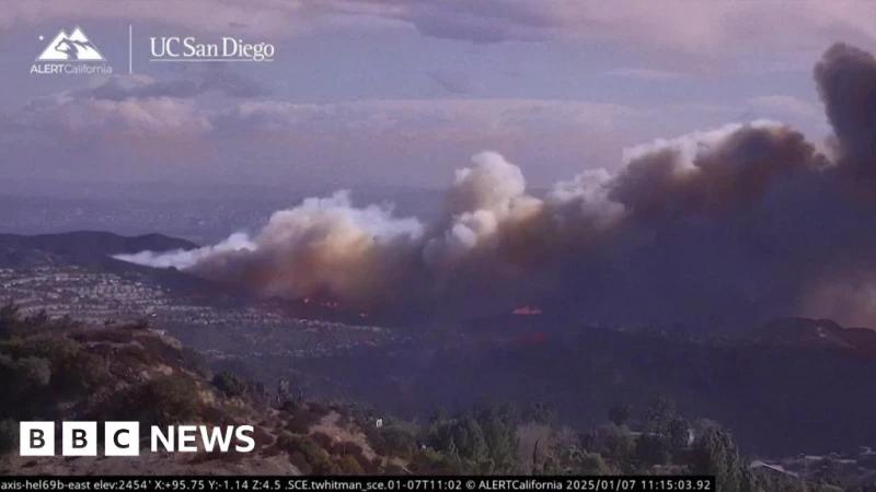 Timelapse footage shows rapid spread of Palisades wildfire 