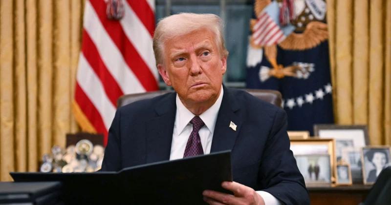 Trump signs sweeping executive order to expand school choice