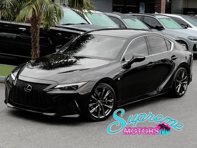 Used Lexus IS 2022