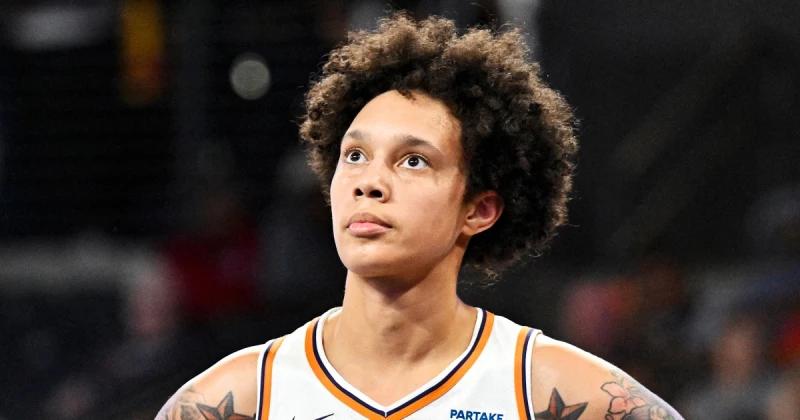 Brittney Griner plans to sign with the Atlanta Dream, ending her 11-year run with Phoenix 
