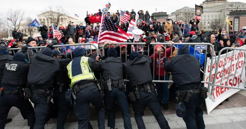 Texas man pardoned over Jan. 6 attack is wanted on 2016 charge of soliciting a minor