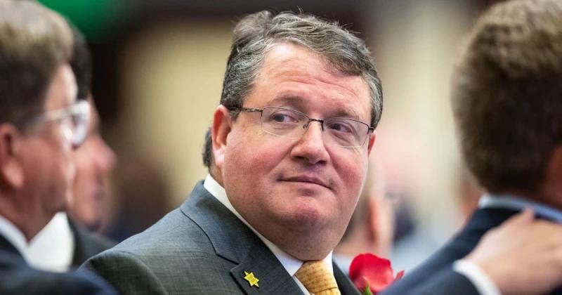 Trump allies coast in special House primaries to fill vacant Florida seats