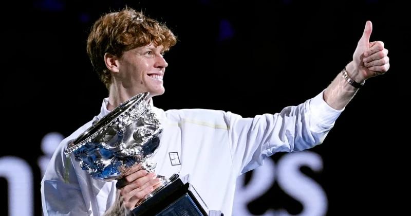 Jannik Sinner beats Alexander Zverev in 3 sets for his second Australian Open title in a row 
