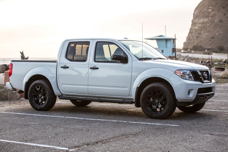 2020 Nissan Frontier SV