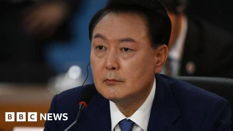 Yoon Suk Yeol: S Korea begins impeachment trial against suspended president