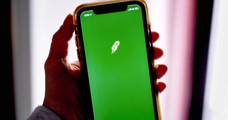 SEC charges Robinhood with securities violations; brokerage to pay $45 million penalty  